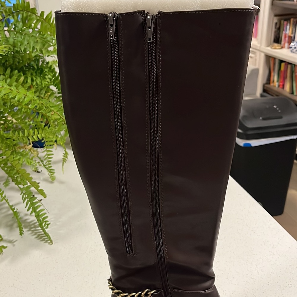 NWT - woman's tall, dark brown heel boots with gold chain around ankle. - Picture 5 of 7